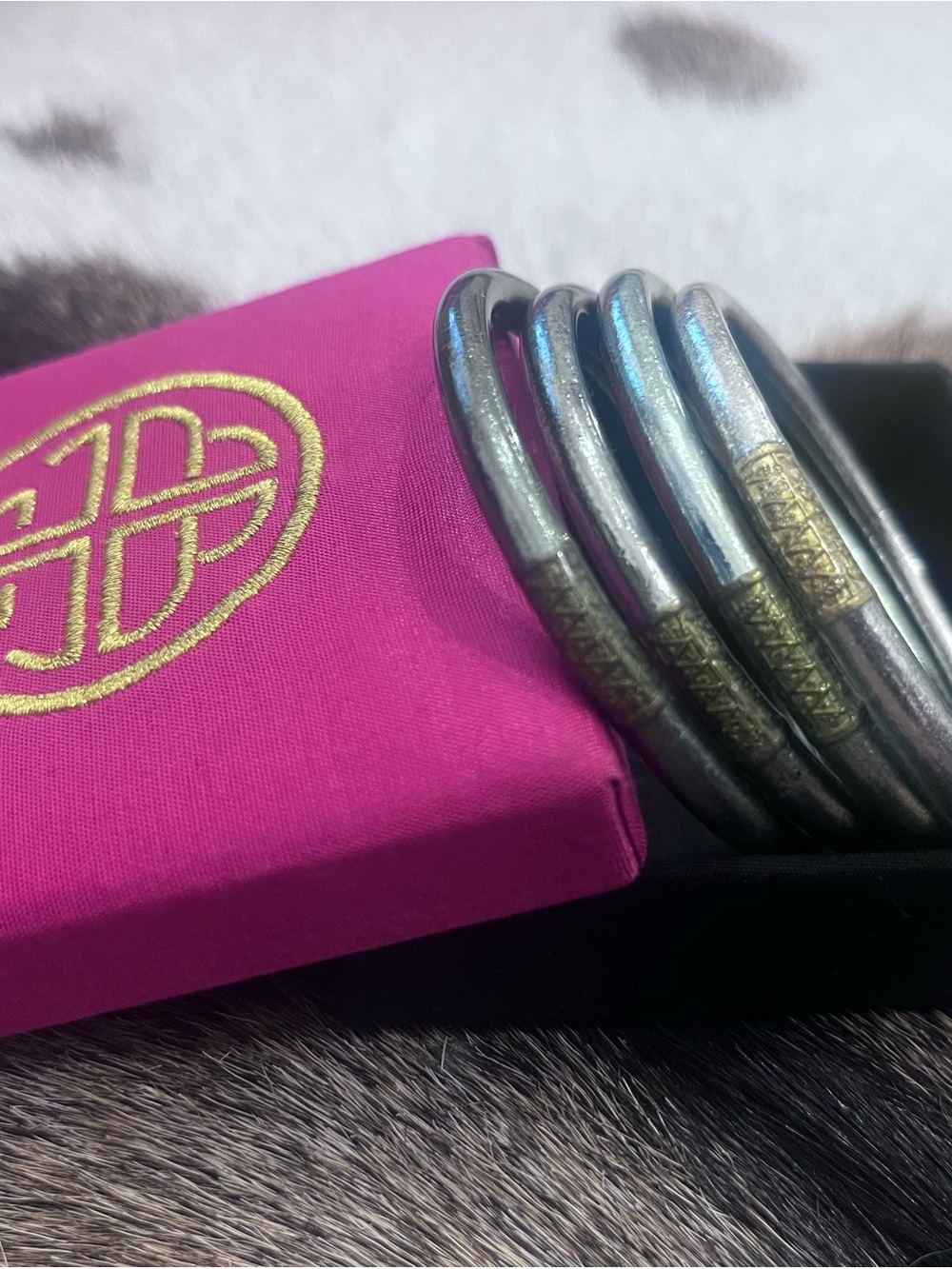 Budha Girl bangles gunmetal